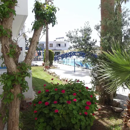 Kefalonitis Aparthotel Paphos